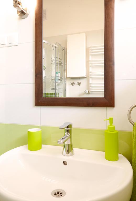 Lovely Funky Flat Near Royal Park *