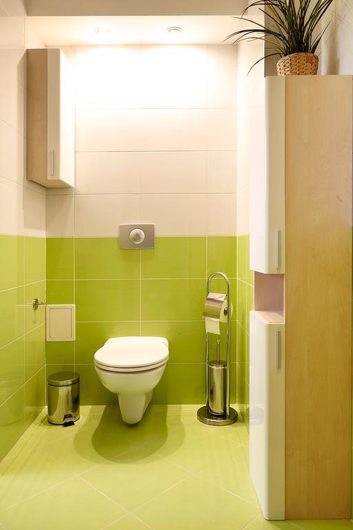 Lovely Funky Flat Near Royal Park Warszawa